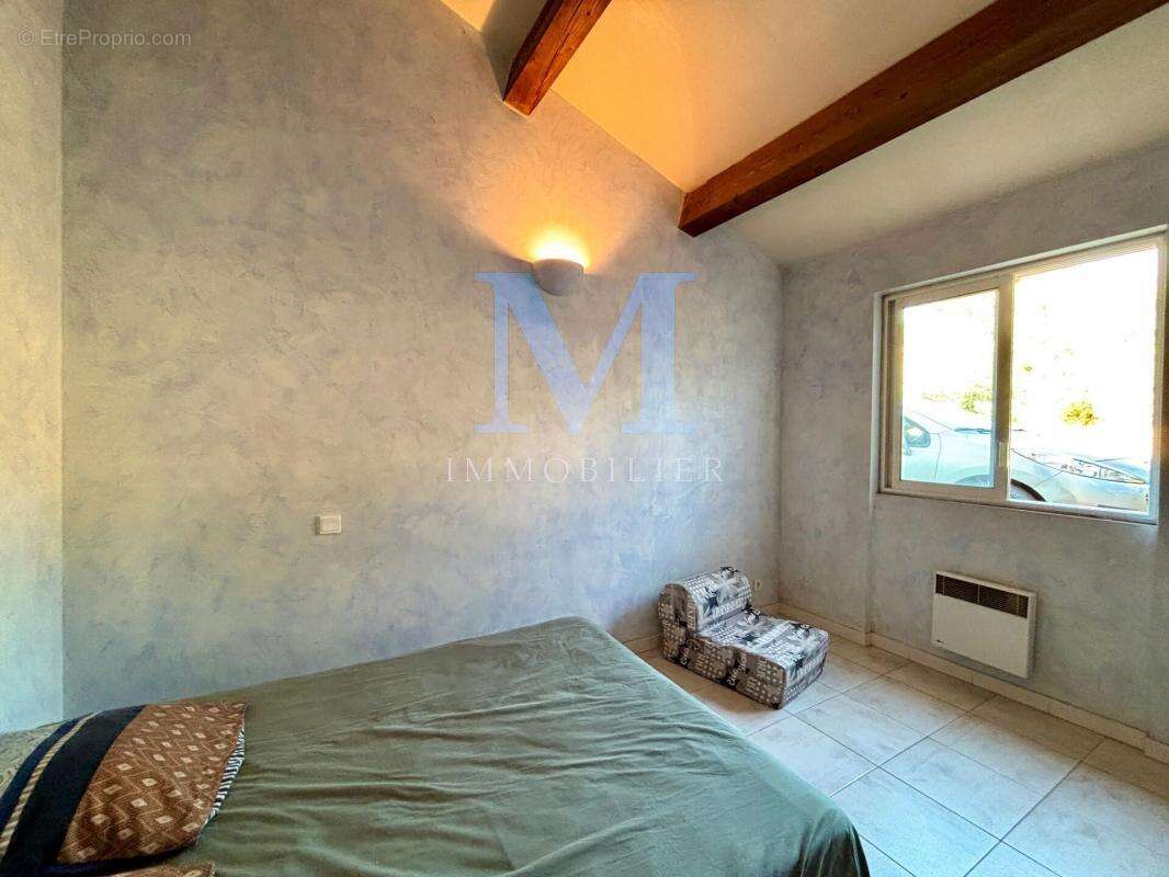 La Cadière-d’Azur À quelques minutes des plages : Magnifique maison de plain-pied de 177 m², lumineuse et sans vis-à-vis - photo 19