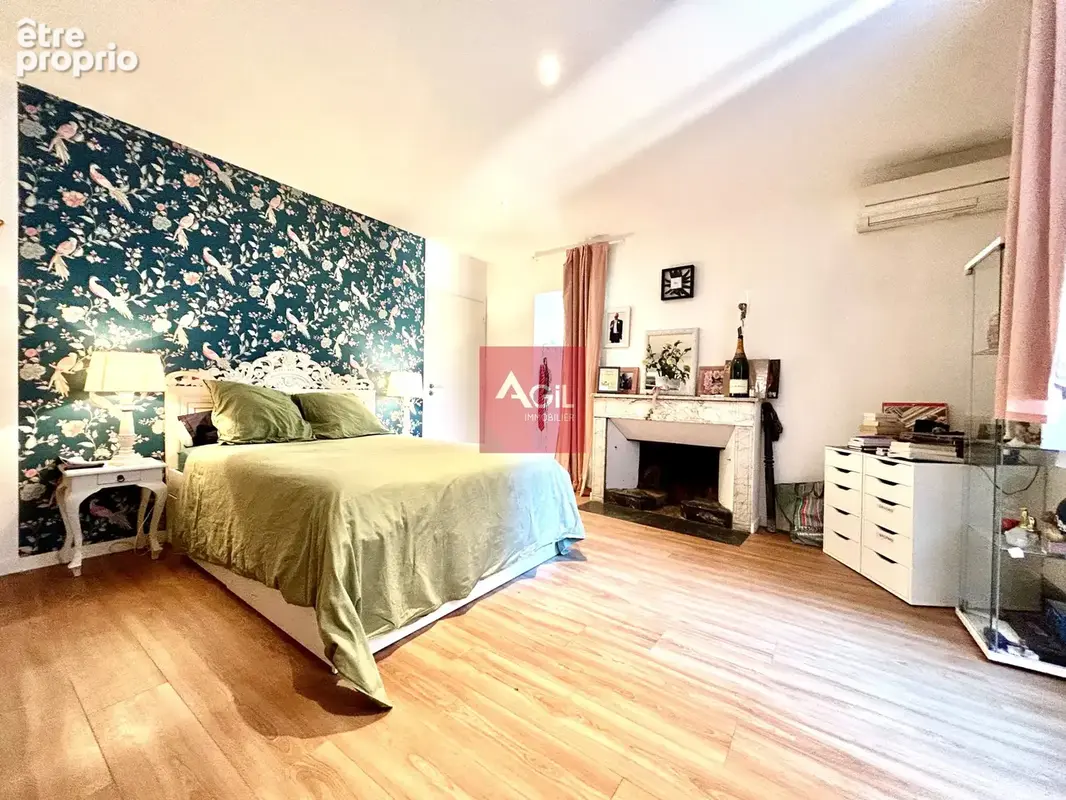 GRENOBLE - Rue Raoul Blanchard : T7 en duplex de 260m2 - photo 9
