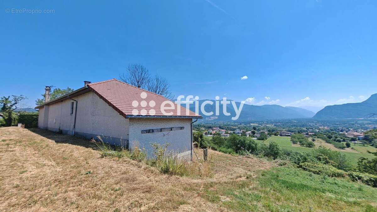 Maison 150 m² à Moirans  - photo 29