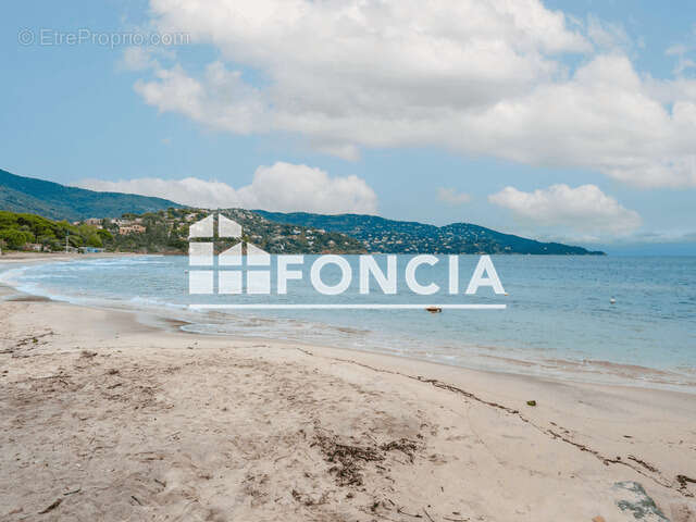 Appartement à LE LAVANDOU