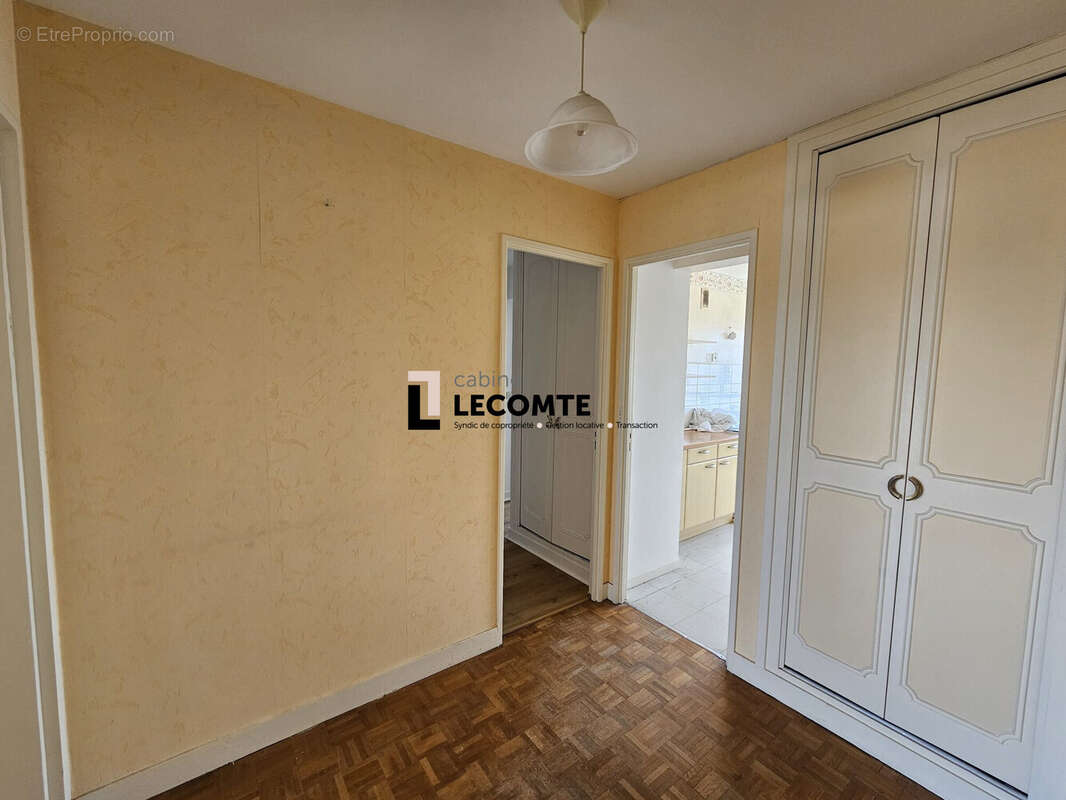 Appartement 76 m² à Rennes  - photo 9