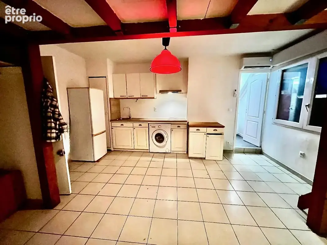 Appartement à LAVERUNE