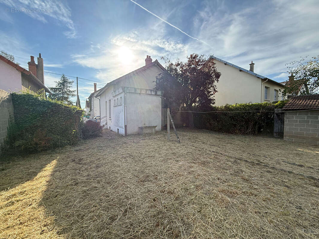 Maison Yzeure 4 pièce(s) 82 m2 - photo 11