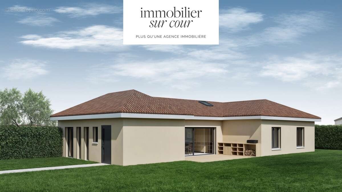 Terrain à SAINT-JUST-SAINT-RAMBERT