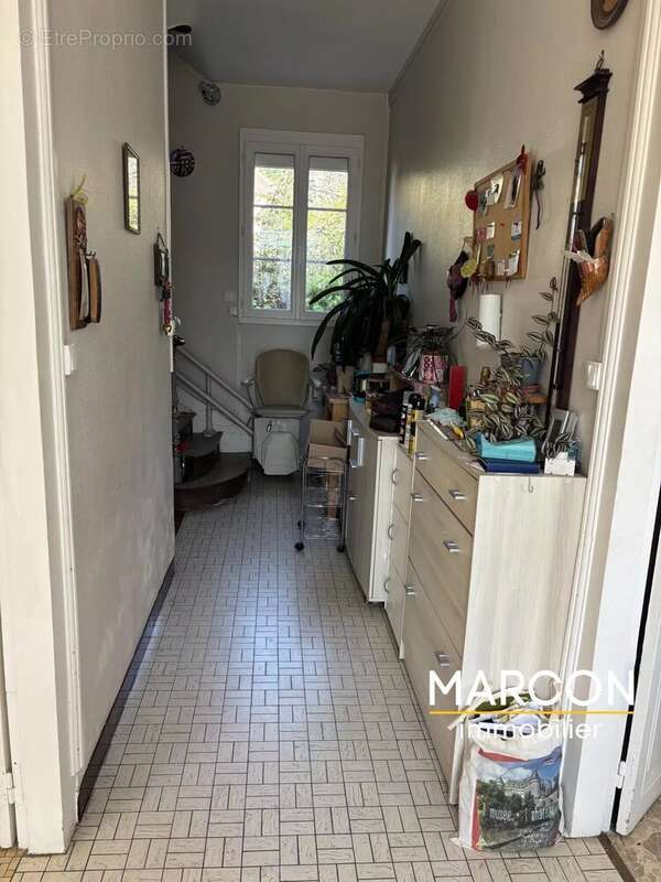 Maison à SAINT-GEORGES-LES-LANDES