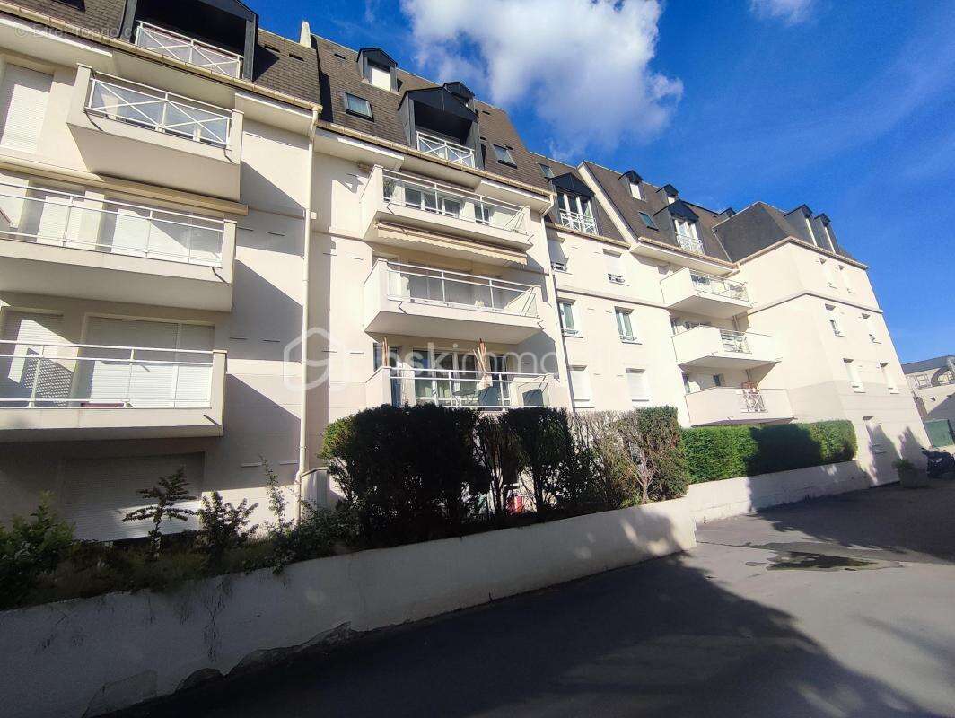 Appartement à SAVIGNY-SUR-ORGE