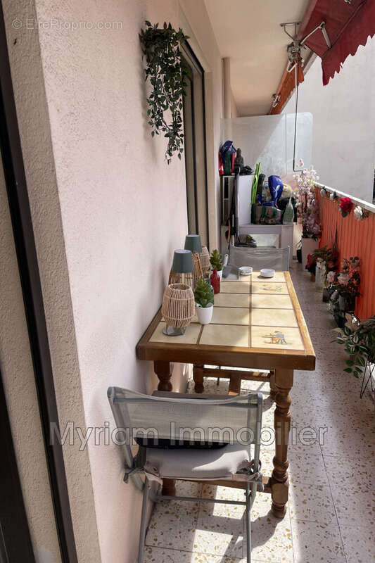 Appartement à LE CANNET