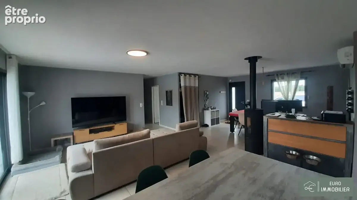 Maison 6 pièces 125 m² à vendre à Bieujac (33210) - photo 6