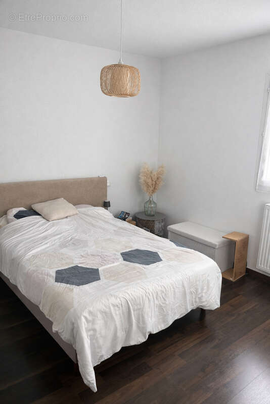 Appartement à VILLENAVE-D'ORNON