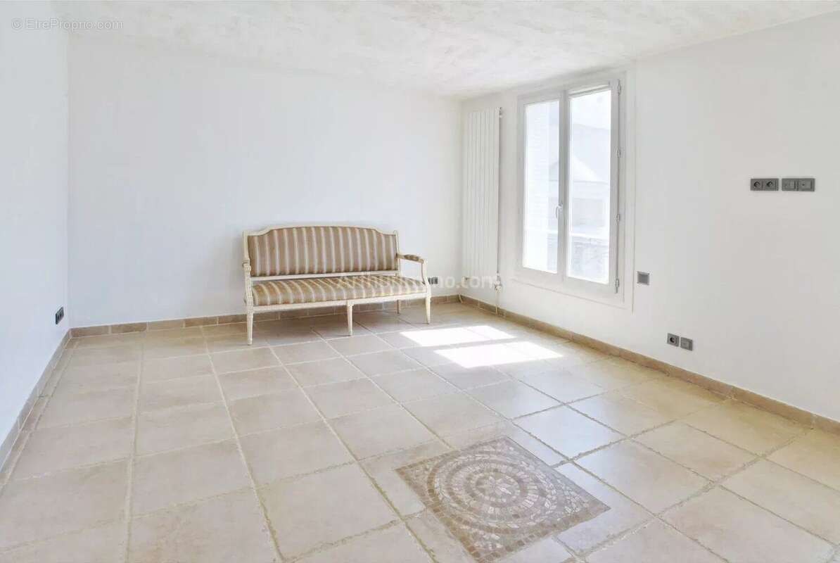 Appartement à VILLENEUVE-SAINT-GEORGES