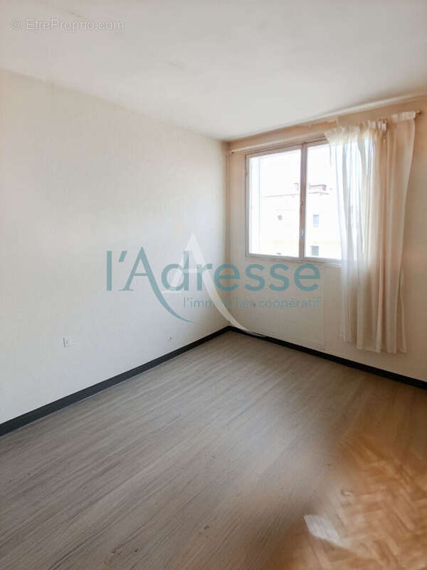 Appartement à RUEIL-MALMAISON