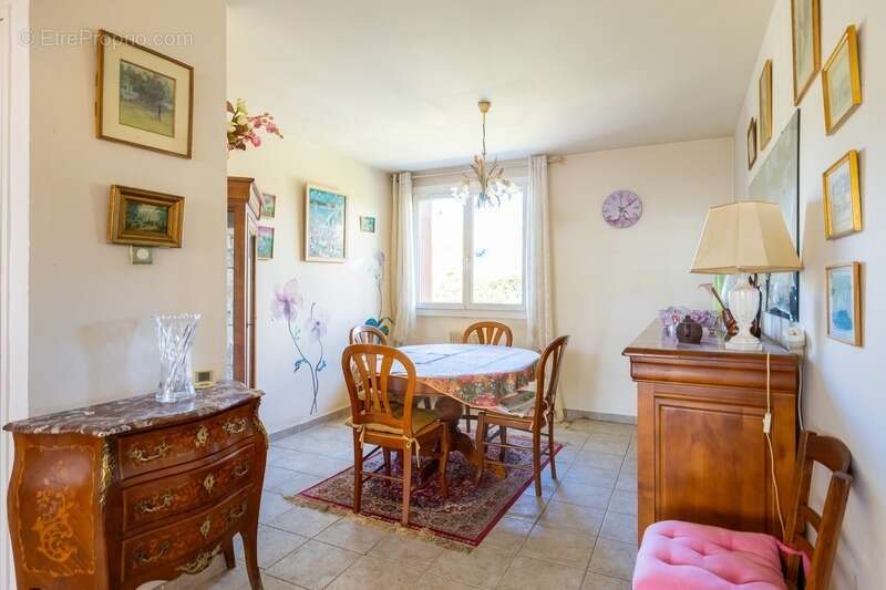 Appartement à MARSEILLE-9E