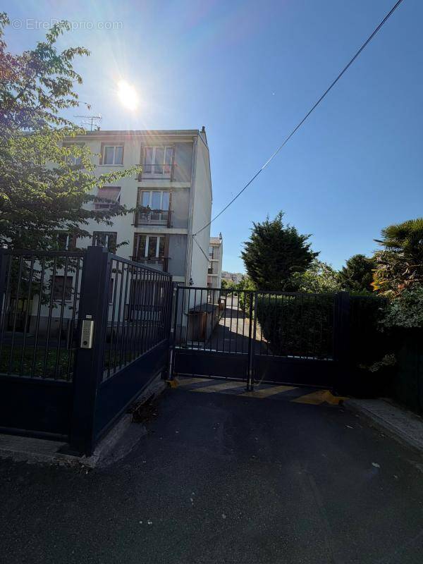 Appartement à DEUIL-LA-BARRE