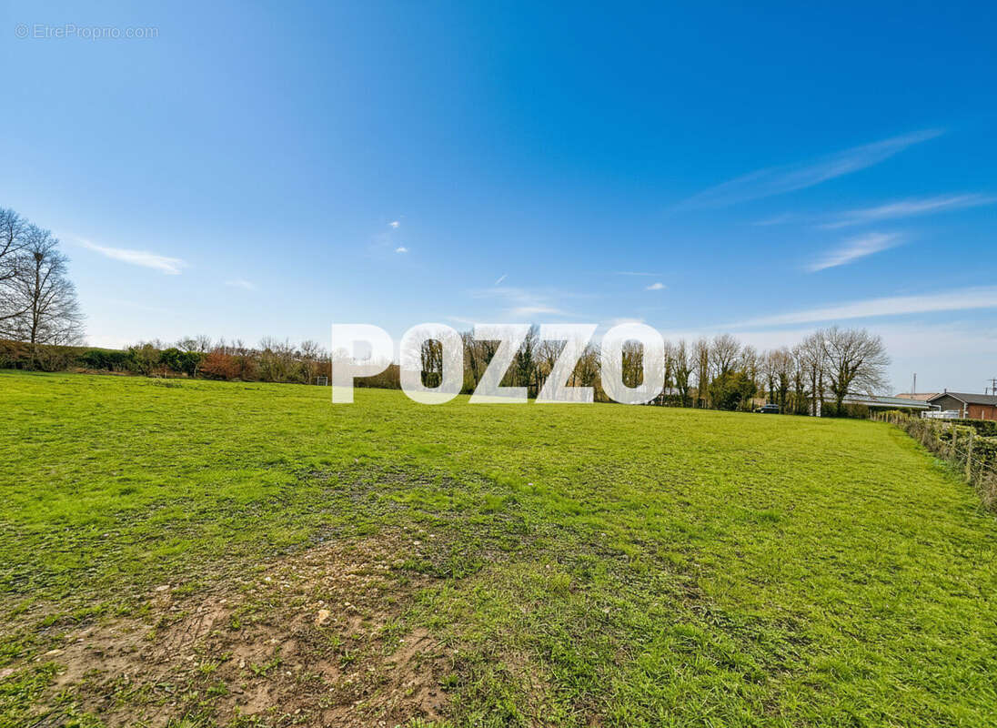 Maison à PERTHEVILLE-NERS