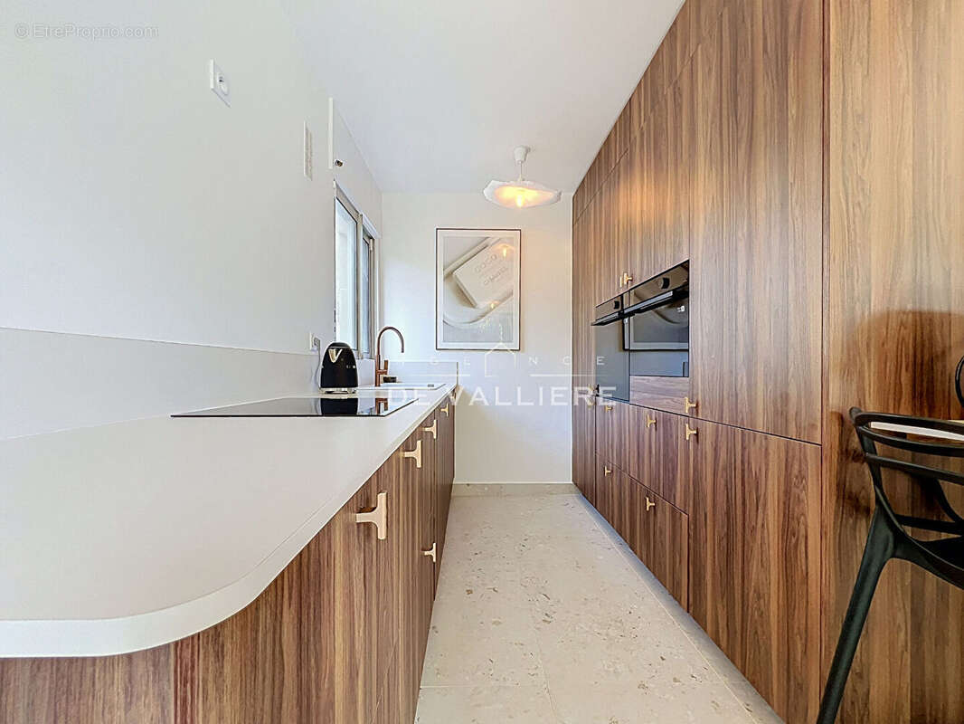 Appartement à NANTERRE