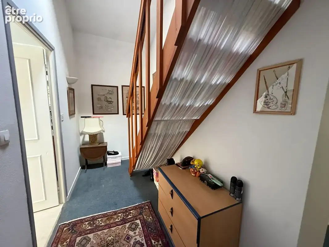 Maison Villeurbanne 4 pièces, charme de l'ancien, 2 cours, 3 chambres possibilité 4 , combles aménageables, caves - photo 18