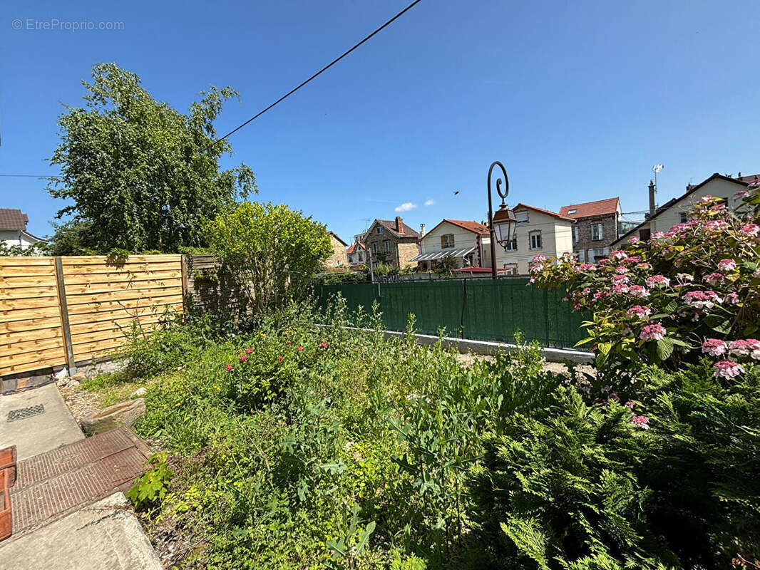 Appartement à ENGHIEN-LES-BAINS