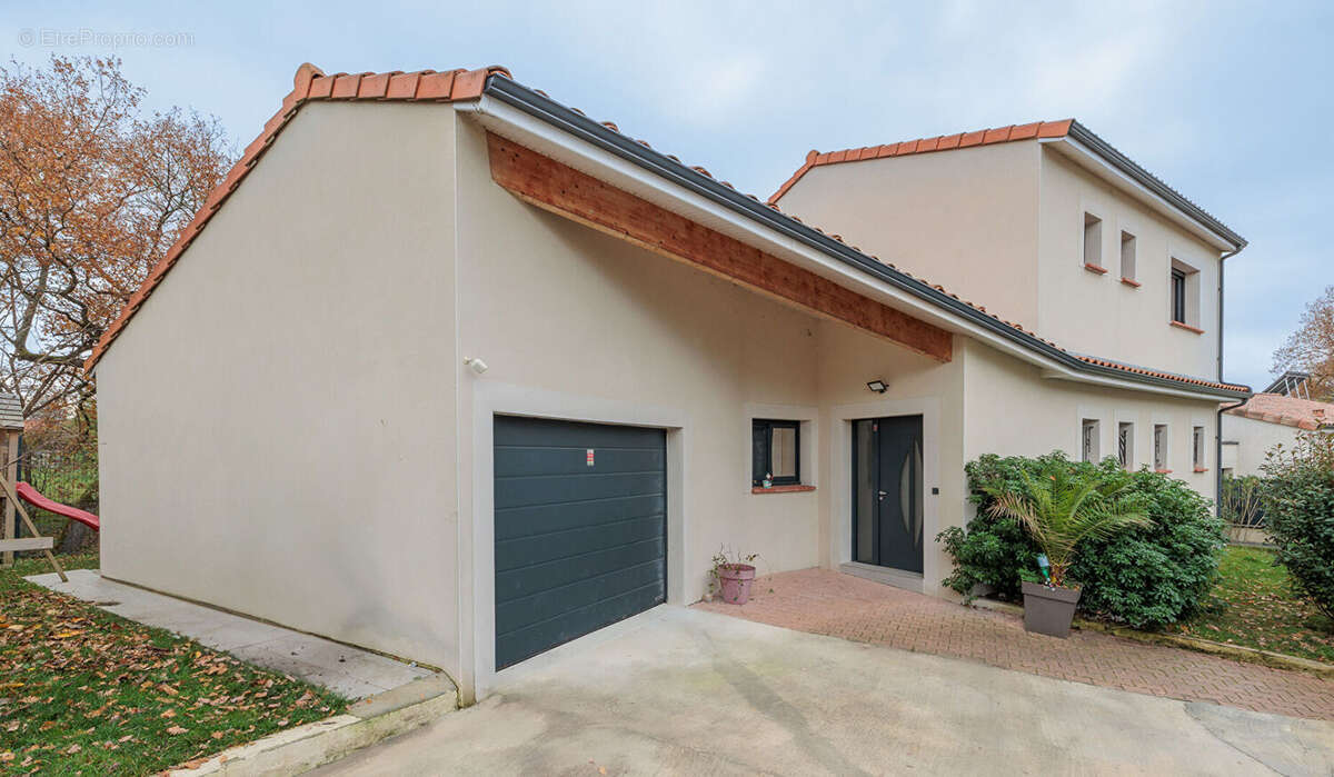 Maison à LABEGE