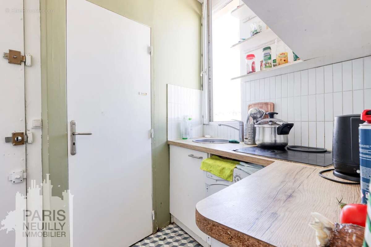 Appartement à PARIS-11E