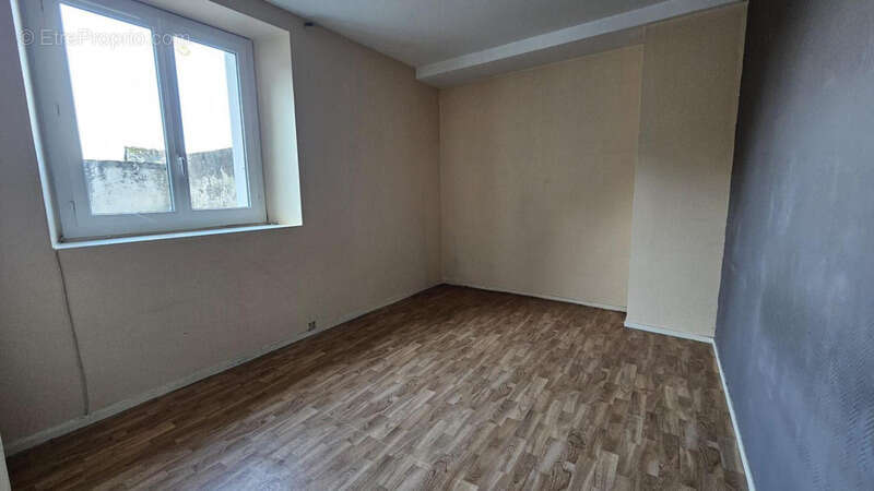 Maison à CHATEAU-DU-LOIR