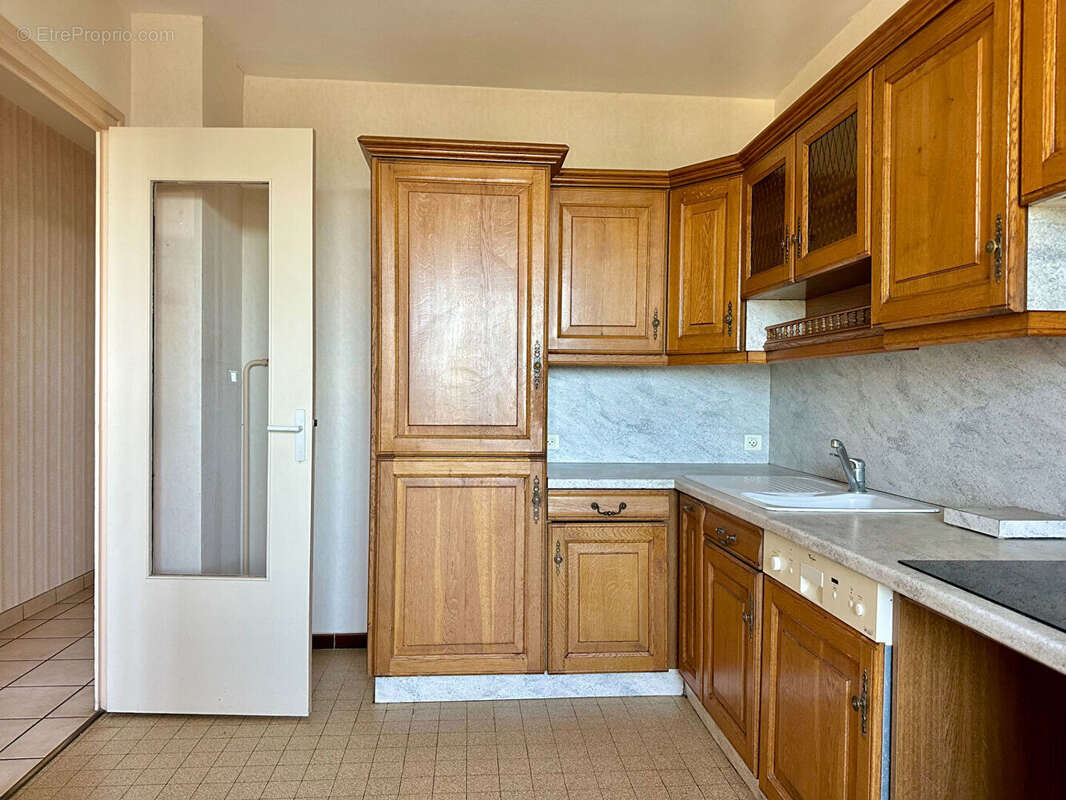 Appartement à BELLEVILLE
