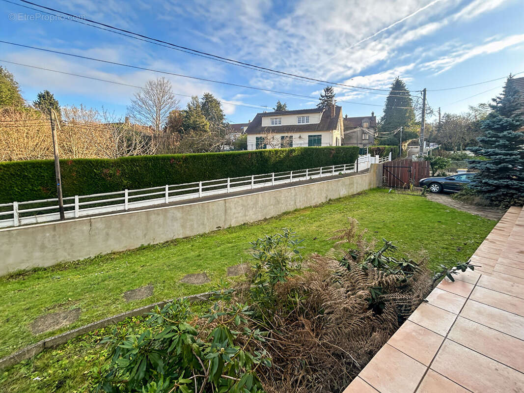 Maison à VILLEBON-SUR-YVETTE