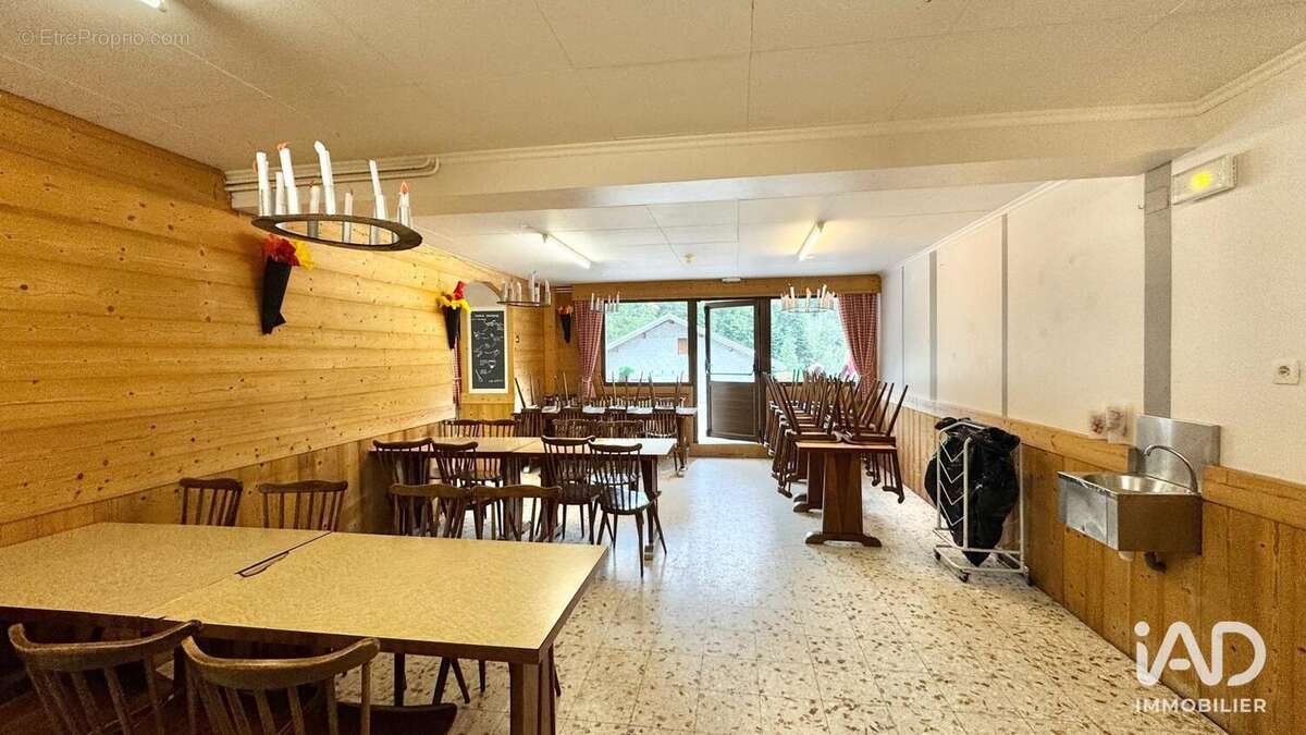 Photo 2 - Commerce à BELLEVAUX