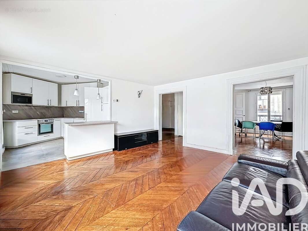 Photo 2 - Appartement à PARIS-9E