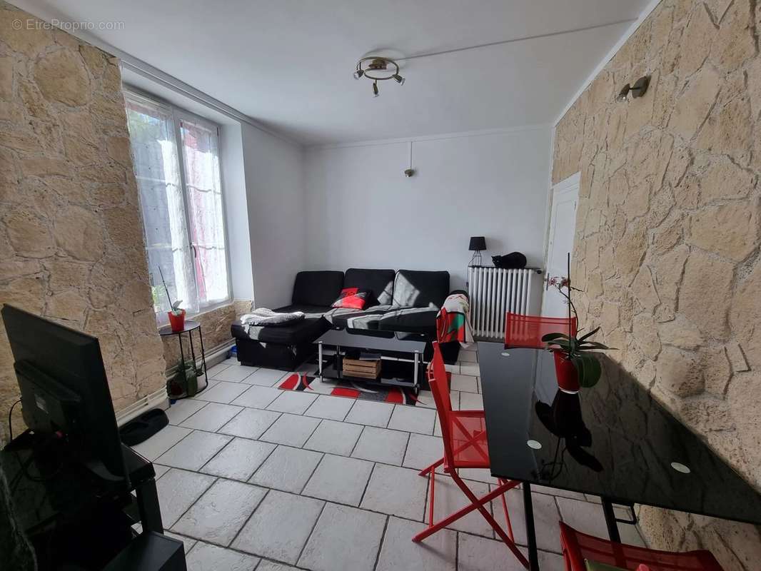 Maison à COULOMMIERS