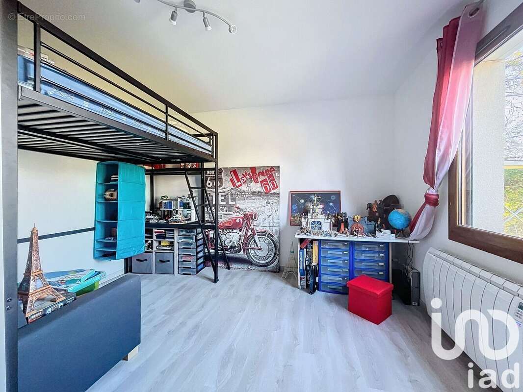 Maison 136 m² à Fontenay-Sur-Loing  - photo 8