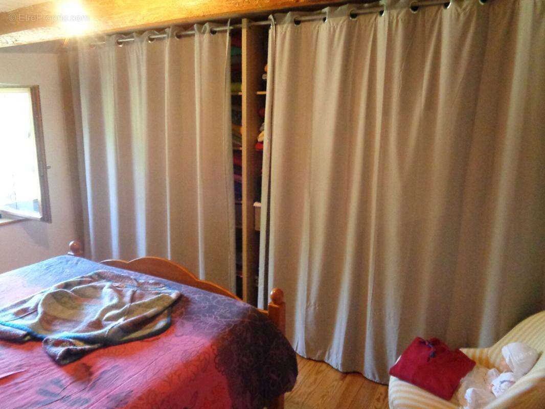 Beurieres (63), maison de 107 m2, 3 chambres sur 419 m2 de terrain - photo 7