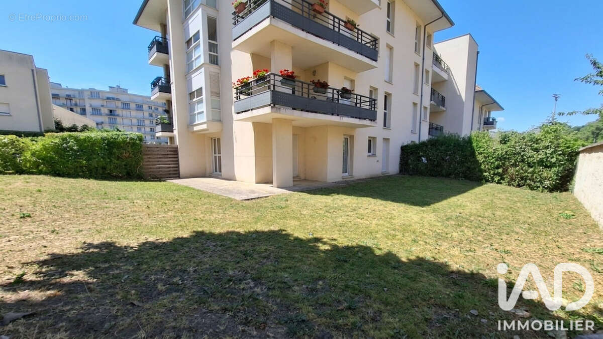 Photo 2 - Appartement à DREUX