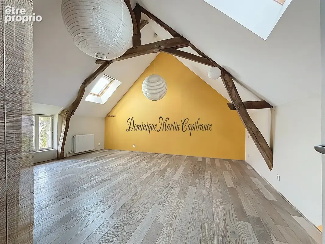 RUILLE SUR LOIR (72), maison 189m²- 7 pièces- terrains de 2845m²- garage- dépendances- puits - photo 7