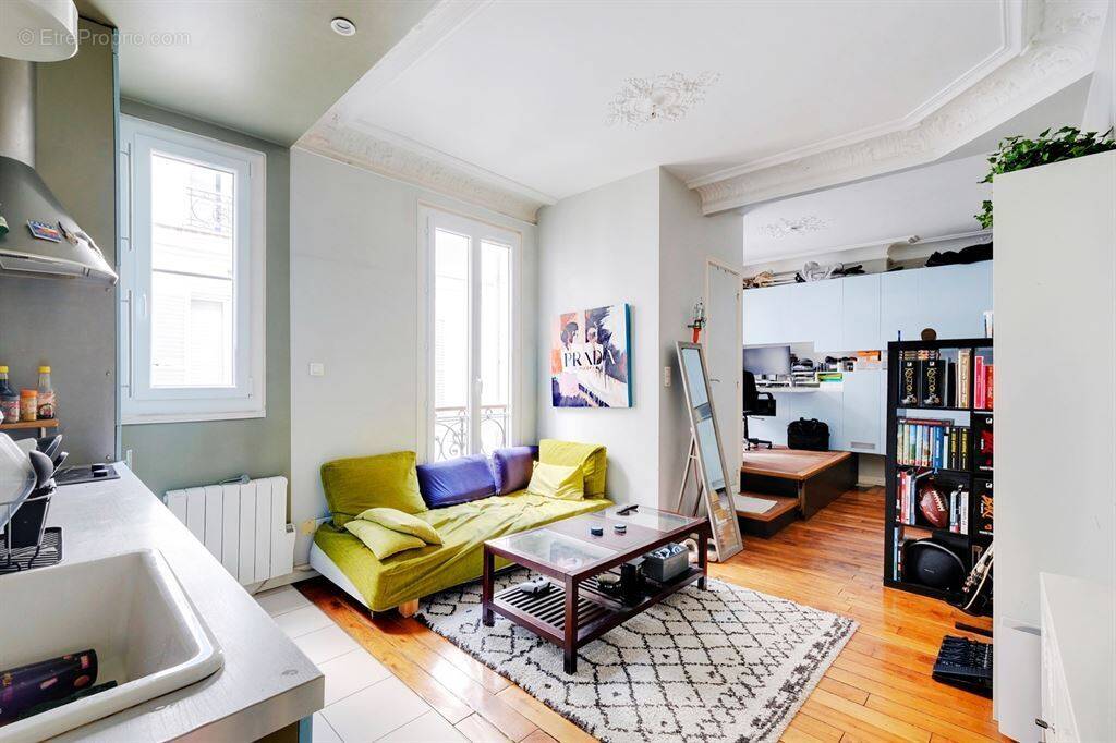 Appartement à PARIS-17E