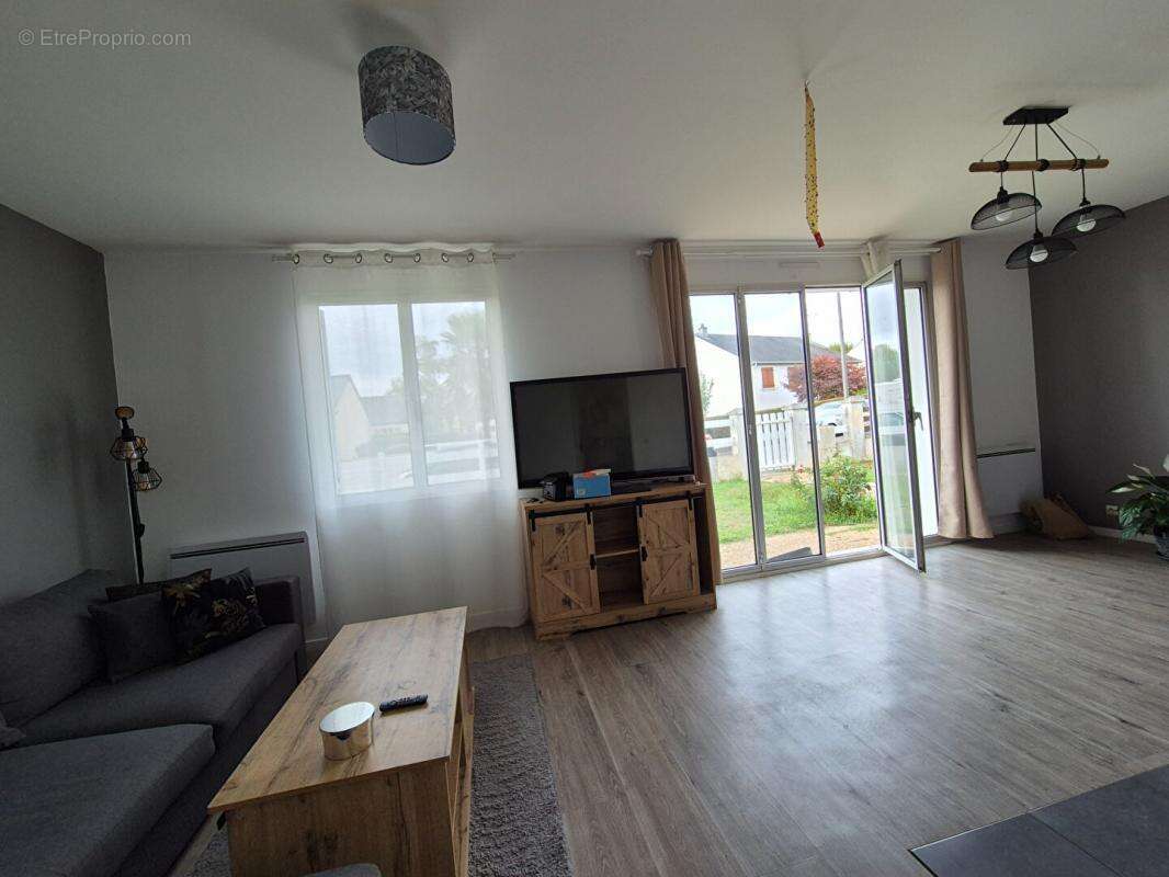 Maison à AUZOUER-EN-TOURAINE