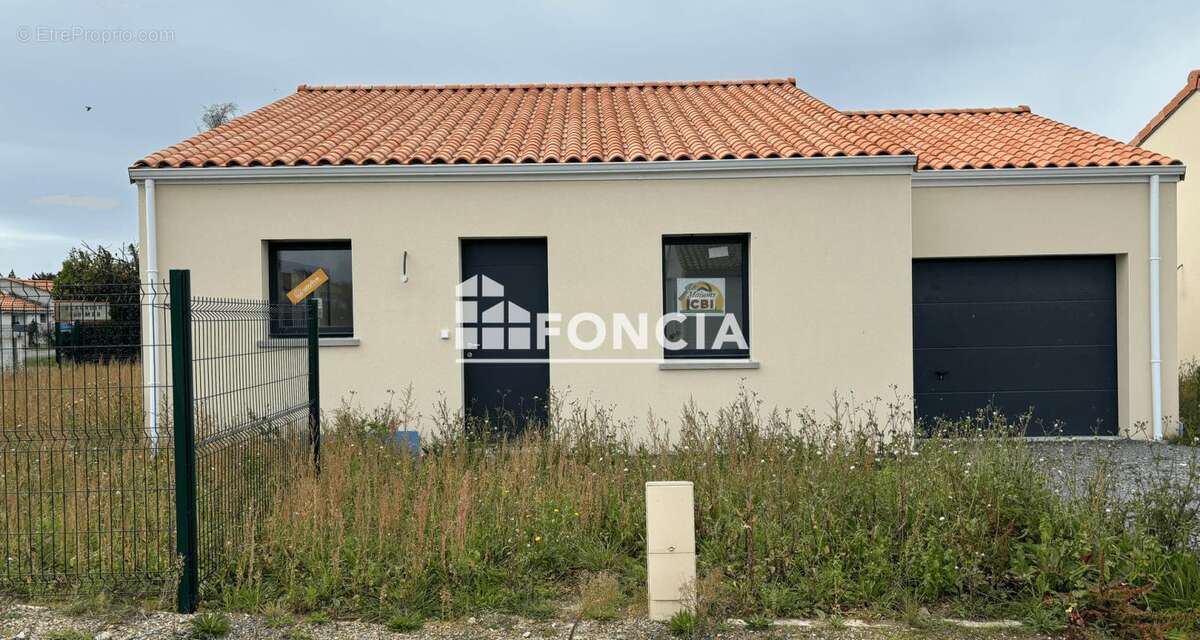 Maison à BEAUVOIR-SUR-MER