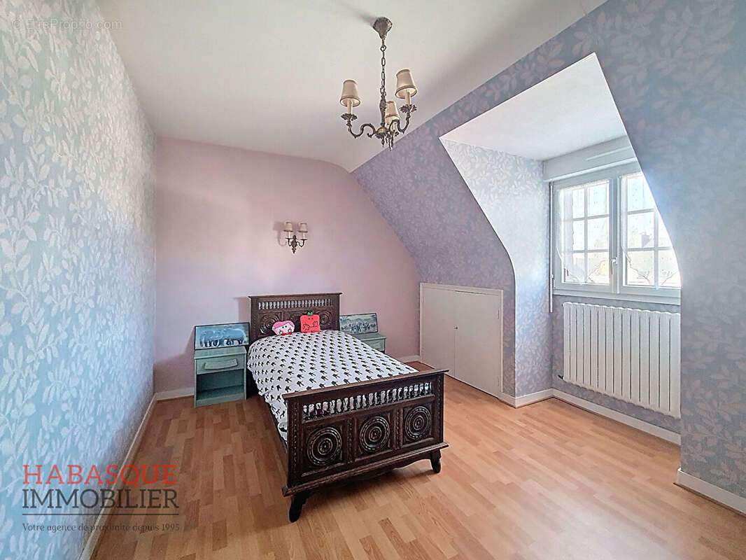 Maison à LANDIVISIAU