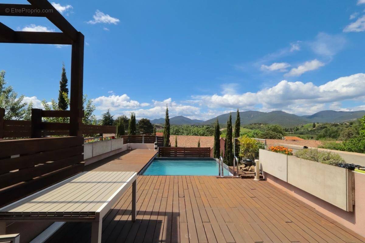 Maison à SAINT-CHINIAN