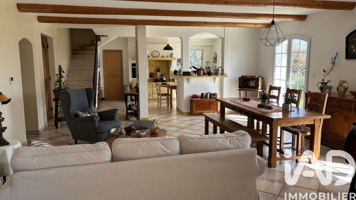Photo 9 - Maison à SAINT-MARCEL-D'ARDECHE
