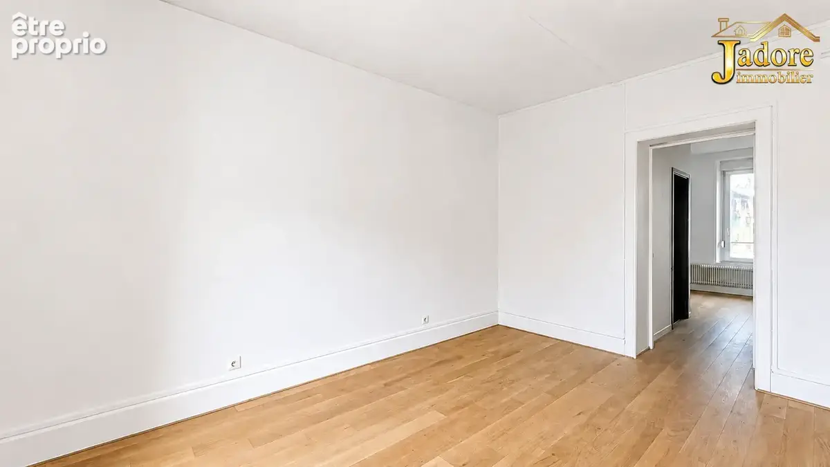 Appartement rez de chaussee + petite terrasse - photo 8