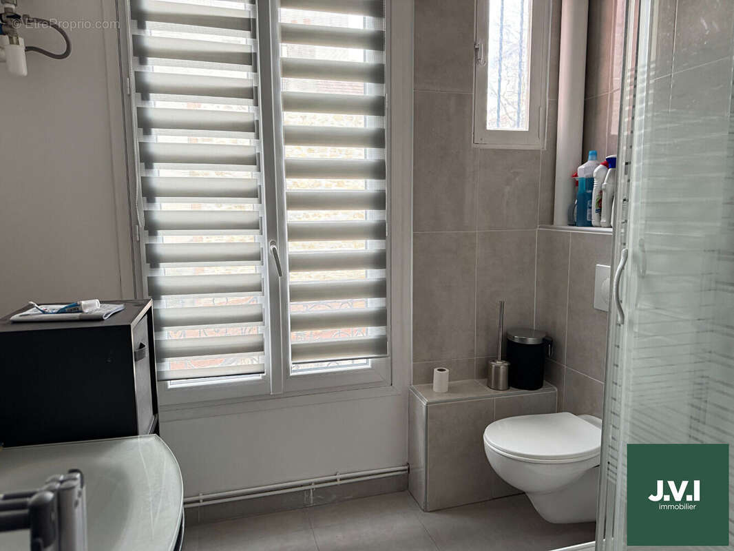 Appartement à ENGHIEN-LES-BAINS