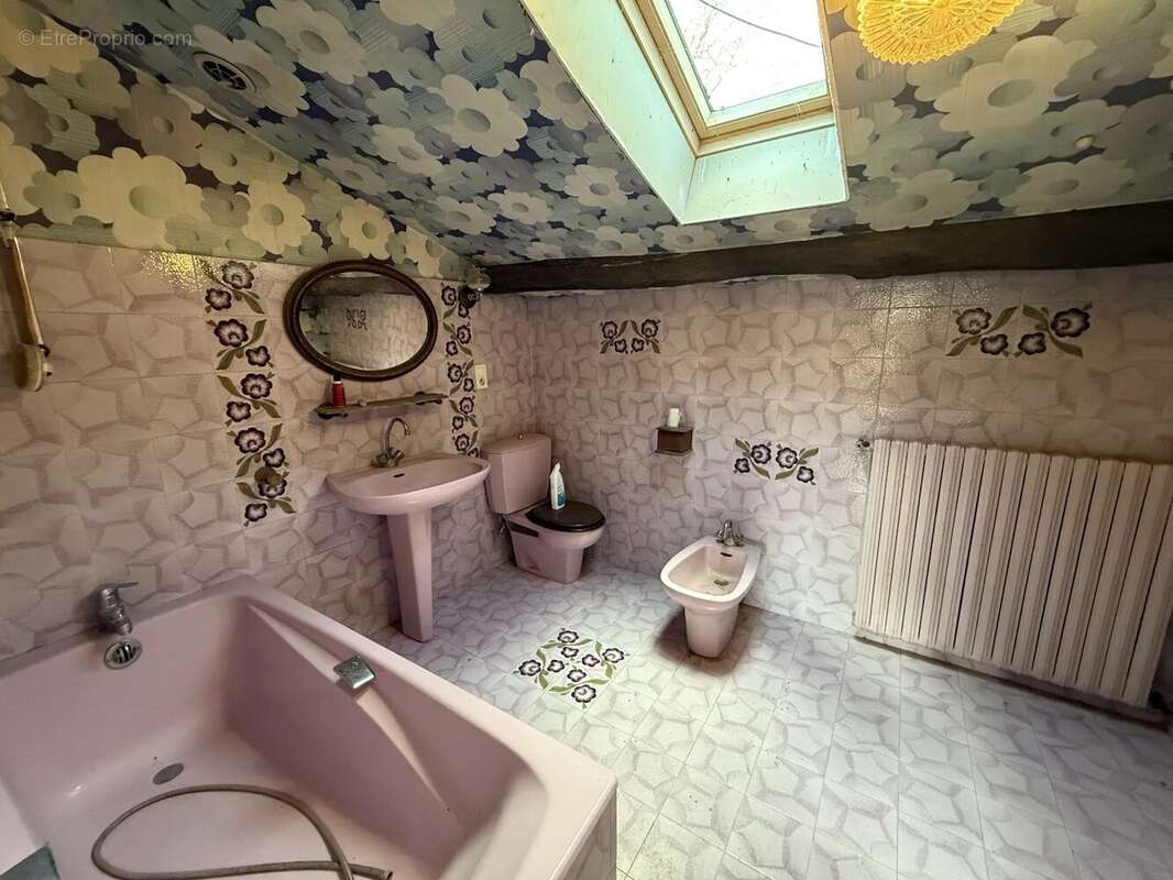 Appartement à JULIENAS