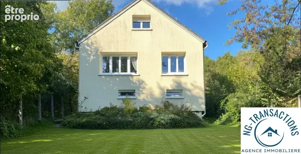 Maison à NANTEAU-SUR-ESSONNE