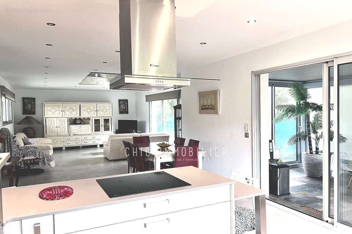 Maison à LATOUR-BAS-ELNE