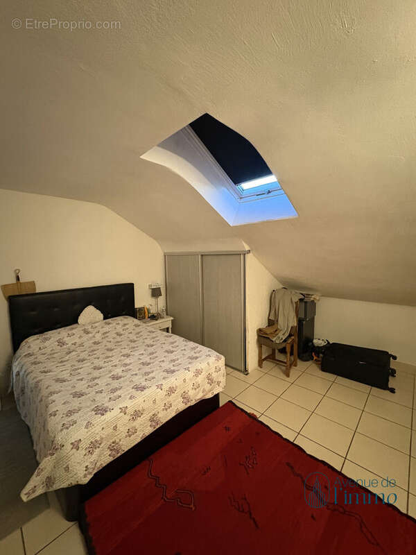 Maison à BEAULIEU-SUR-LAYON