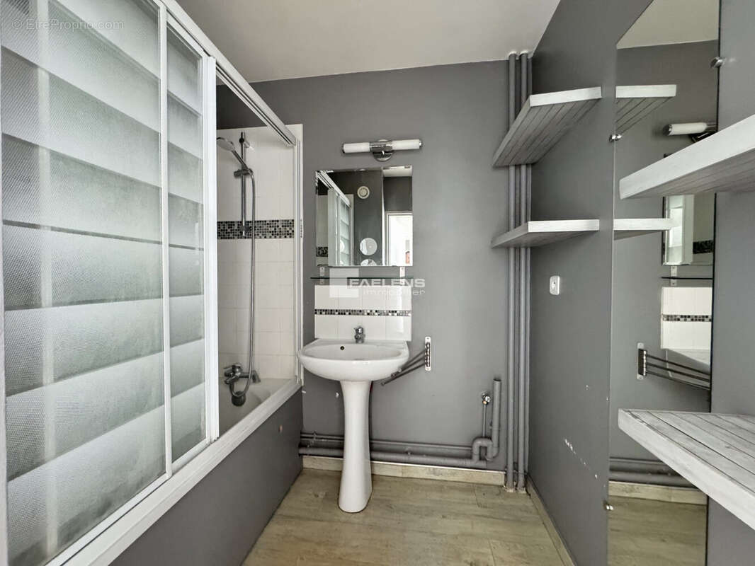 Appartement 62 m² à Mons-En-Baroeul  - photo 8