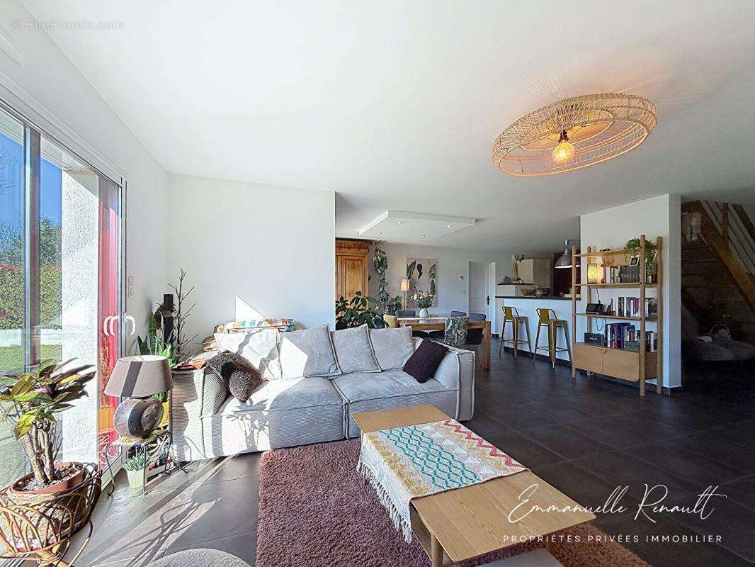 Maison de 175 m² aux portes de Vannes. PLOEREN - photo 2