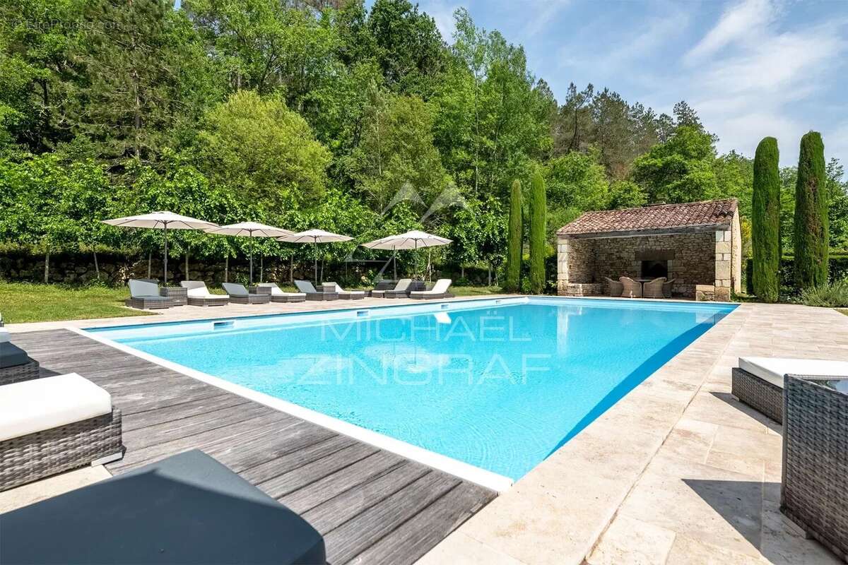 Maison à MAUZENS-ET-MIREMONT