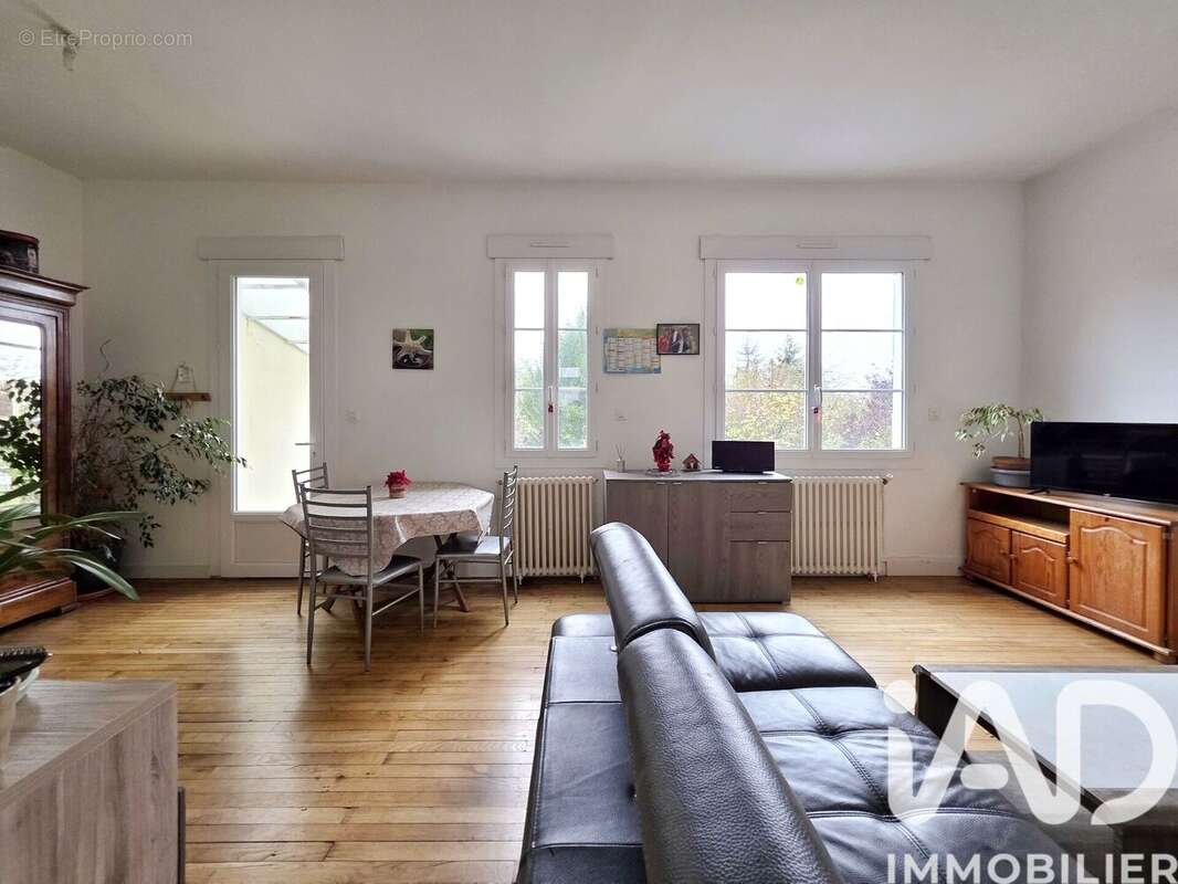 Photo 8 - Maison à L&#039;ISLE-D&#039;ESPAGNAC