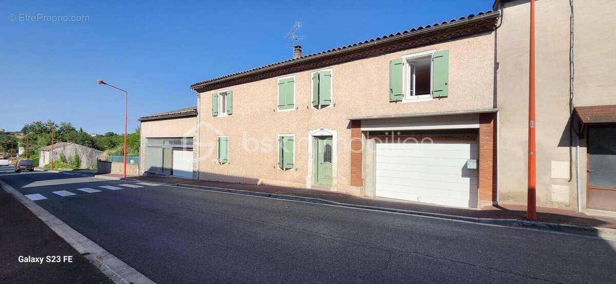 Blaye-les-Mines – Une propriété d'exception aux volumes hors normes ! - photo 26